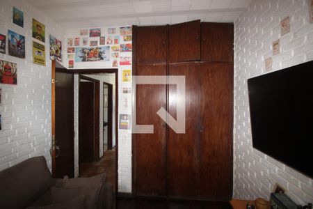 Casa à venda com 292m², 4 quartos e 6 vagasQuarto 2