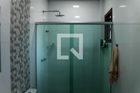 Casa à venda com 256m², 4 quartos e 3 vagas Casa à venda com 256m², 4 quartos e 3 vagasBanheiro 3