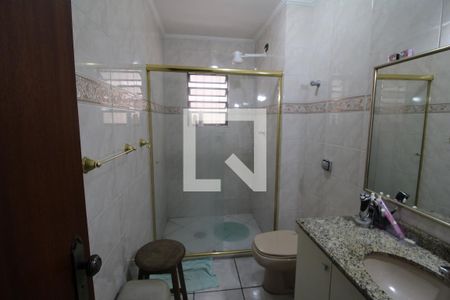 Casa à venda com 198m², 3 quartos e 2 vagasBanheiro 1