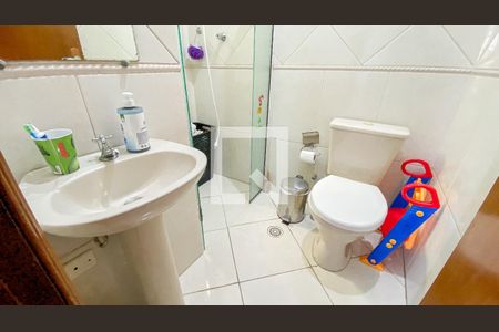 Apartamento à venda com 96m², 2 quartos e 1 vaga Apartamento à venda com 96m², 2 quartos e 1 vagaBanheiro