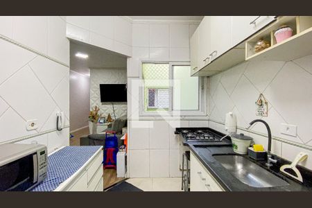 Apartamento à venda com 96m², 2 quartos e 1 vaga Apartamento à venda com 96m², 2 quartos e 1 vagaCozinha