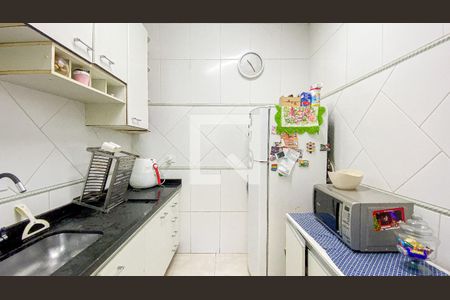 Apartamento à venda com 96m², 2 quartos e 1 vaga Apartamento à venda com 96m², 2 quartos e 1 vagaCozinha