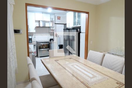 Casa à venda com 308m², 4 quartos e 6 vagasCozinha