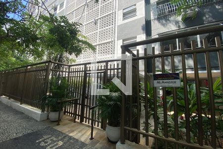 Apartamento à venda com 100m², 3 quartos e sem vaga Apartamento à venda com 100m², 3 quartos e sem vagaFachada