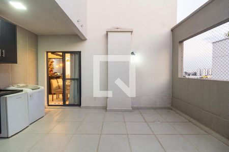 Apartamento à venda com 75m², 2 quartos e 2 vagasÁrea de Serviço