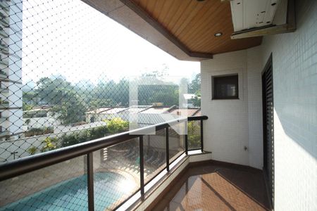 Apartamento à venda com 325m², 3 quartos e 5 vagasVaranda