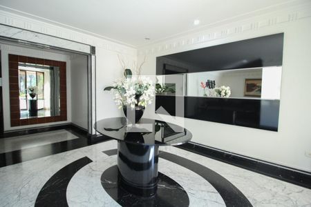 Apartamento à venda com 325m², 3 quartos e 5 vagas Apartamento à venda com 325m², 3 quartos e 5 vagasÁrea comum