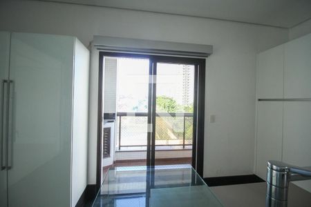 Apartamento à venda com 325m², 3 quartos e 5 vagas Apartamento à venda com 325m², 3 quartos e 5 vagasCozinha