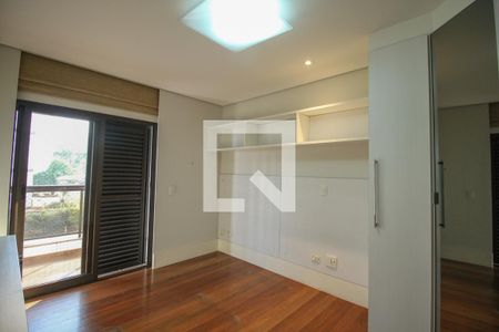 Apartamento à venda com 325m², 3 quartos e 5 vagas Apartamento à venda com 325m², 3 quartos e 5 vagasQuarto 2