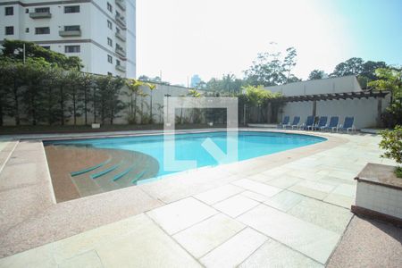 Apartamento à venda com 325m², 3 quartos e 5 vagas Apartamento à venda com 325m², 3 quartos e 5 vagasÁrea comum