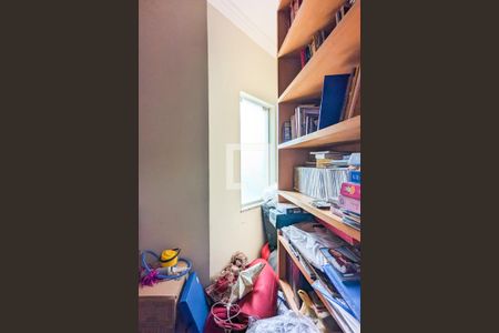 Casa à venda com 347m², 4 quartos e 4 vagas Casa à venda com 347m², 4 quartos e 4 vagasSótão