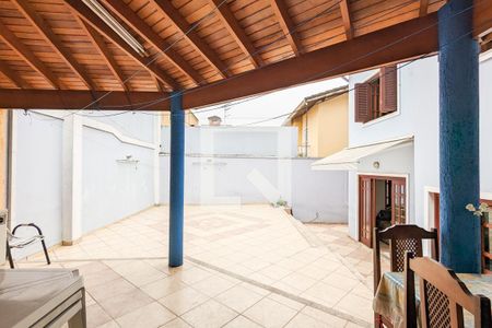 Casa à venda com 347m², 4 quartos e 4 vagas Casa à venda com 347m², 4 quartos e 4 vagasChurrasqueira e quintal
