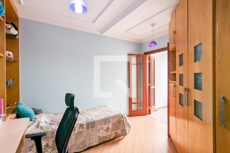 Casa à venda com 347m², 4 quartos e 4 vagas Casa à venda com 347m², 4 quartos e 4 vagasQuarto 3