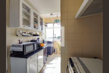 Apartamento à venda com 60m², 2 quartos e 1 vagaCozinha