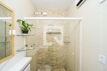 Casa à venda com 280m², 2 quartos e 2 vagas Casa à venda com 280m², 2 quartos e 2 vagasBanheiro da Suíte