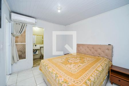 Casa à venda com 280m², 2 quartos e 2 vagas Casa à venda com 280m², 2 quartos e 2 vagasSuíte