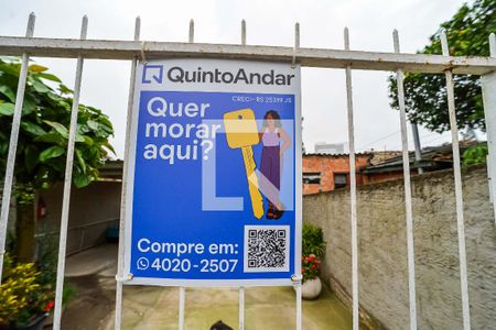 Casa à venda com 280m², 2 quartos e 2 vagas Casa à venda com 280m², 2 quartos e 2 vagasPlaquinha