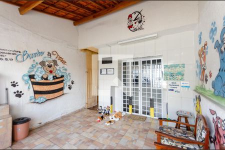 Casa à venda com 250m², 4 quartos e 1 vaga Casa à venda com 250m², 4 quartos e 1 vagaGaragem