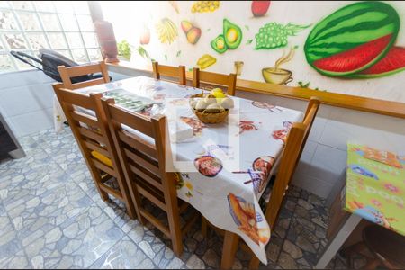 Casa à venda com 250m², 4 quartos e 1 vaga Casa à venda com 250m², 4 quartos e 1 vagaCozinha casa 1