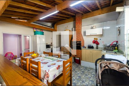 Casa à venda com 250m², 4 quartos e 1 vaga Casa à venda com 250m², 4 quartos e 1 vagaCozinha casa 1