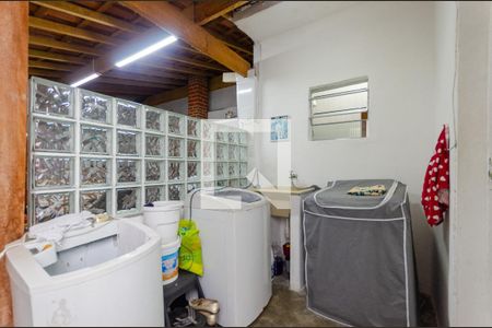 Casa à venda com 250m², 4 quartos e 1 vaga Casa à venda com 250m², 4 quartos e 1 vagaÁrea de Serviço