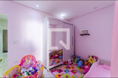 Casa à venda com 250m², 4 quartos e 1 vaga Casa à venda com 250m², 4 quartos e 1 vagaQuarto da casa 1