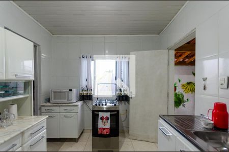 Casa à venda com 250m², 4 quartos e 1 vaga Casa à venda com 250m², 4 quartos e 1 vagaCozinha da casa 2