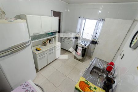 Casa à venda com 250m², 4 quartos e 1 vaga Casa à venda com 250m², 4 quartos e 1 vagaCozinha da casa 2