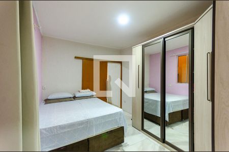 Casa à venda com 250m², 4 quartos e 1 vaga Casa à venda com 250m², 4 quartos e 1 vagaSuíte da casa 1