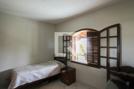Casa à venda com 180m², 3 quartos e 5 vagas Casa à venda com 180m², 3 quartos e 5 vagasQuarto 2 - Casa 1