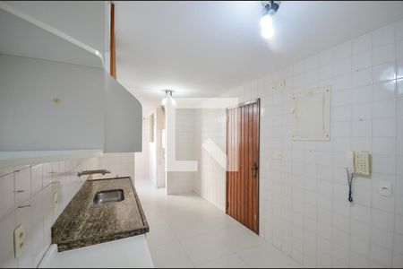 Apartamento à venda com 126m², 3 quartos e 2 vagasCozinha