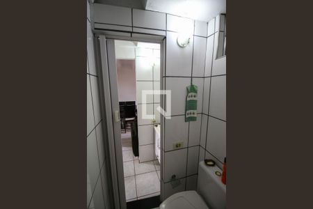 Apartamento à venda com 35m², 2 quartos e 1 vaga Apartamento à venda com 35m², 2 quartos e 1 vagaBanheiro