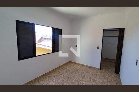 Casa à venda com 259m², 3 quartos e 2 vagas Casa à venda com 259m², 3 quartos e 2 vagasQuarto 3