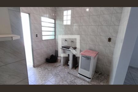Casa à venda com 259m², 3 quartos e 2 vagas Casa à venda com 259m², 3 quartos e 2 vagasÁrea de Serviço