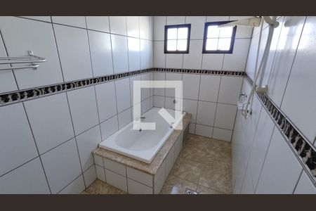 Casa à venda com 259m², 3 quartos e 2 vagas Casa à venda com 259m², 3 quartos e 2 vagasBanheiro do Quarto 1