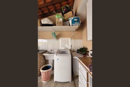 Apartamento à venda com 200m², 3 quartos e sem vaga Apartamento à venda com 200m², 3 quartos e sem vagaCobertura