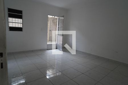 Quarto 2 de casa à venda com 2 quartos, 250m² em Vila Miriam, São Paulo
