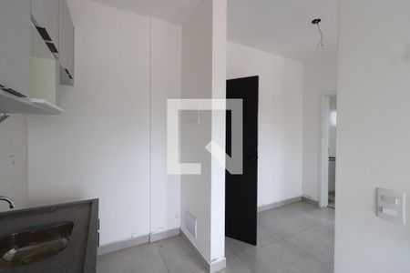 Sala/Cozinha de apartamento para alugar com 1 quarto, 35m² em Parque São Jorge, São Paulo