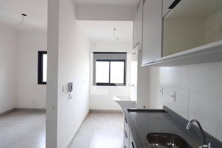Sala/Cozinha de apartamento para alugar com 1 quarto, 35m² em Parque São Jorge, São Paulo