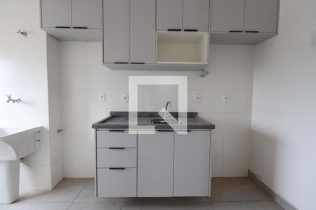 Sala/Cozinha de apartamento para alugar com 1 quarto, 35m² em Parque São Jorge, São Paulo
