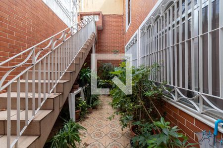 Casa à venda com 120m², 3 quartos e 1 vagaQuintal de Entrada