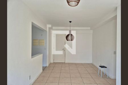 Sala de apartamento à venda com 2 quartos, 66m² em Recreio dos Bandeirantes, Rio de Janeiro