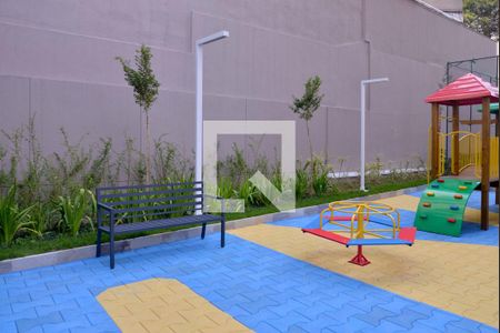 Apartamento à venda com 95m², 3 quartos e 2 vagasÁrea comum - Playground