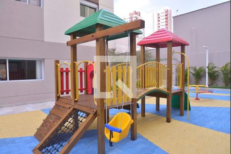 Apartamento à venda com 95m², 3 quartos e 2 vagasÁrea comum - Playground