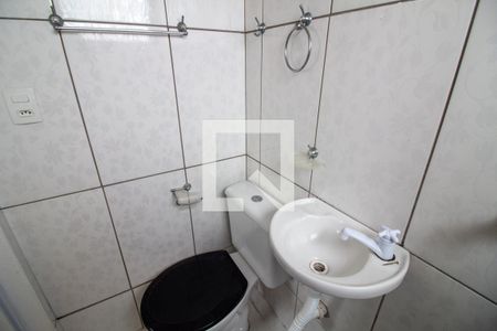 Apartamento à venda com 97m², 2 quartos e sem vaga Apartamento à venda com 97m², 2 quartos e sem vagaBanheiro da Suíte