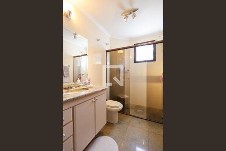 Apartamento à venda com 164m², 4 quartos e 4 vagas Apartamento à venda com 164m², 4 quartos e 4 vagasBanheiro