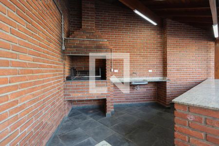 Apartamento à venda com 164m², 4 quartos e 4 vagas Apartamento à venda com 164m², 4 quartos e 4 vagasÁrea comum - Churrasqueira