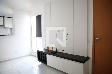Sala de apartamento para alugar com 2 quartos, 48m² em Moinho dos Ventos, Goiânia