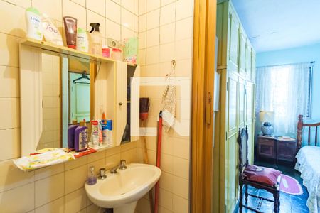 Casa à venda com 210m², 3 quartos e 3 vagas Casa à venda com 210m², 3 quartos e 3 vagasSuíte 2