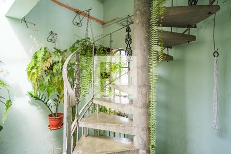 Casa à venda com 210m², 3 quartos e 3 vagas Casa à venda com 210m², 3 quartos e 3 vagasJardim de Inverno